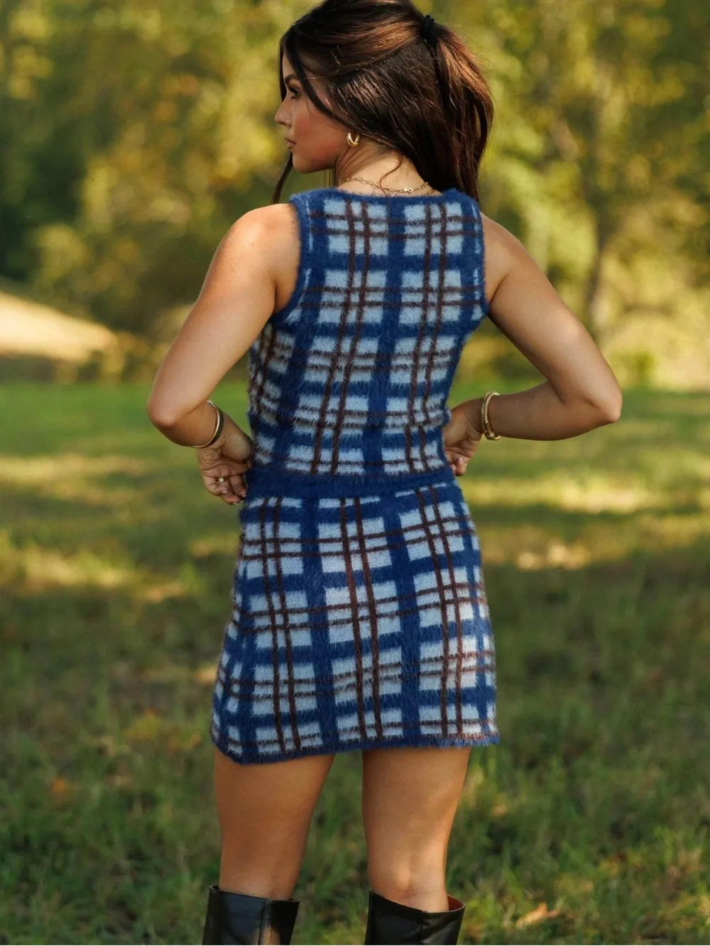 Checkmate Chic - Picture 2 of 6